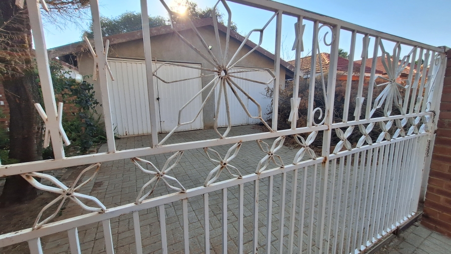 4 Bedroom Property for Sale in Riebeeckstad Free State